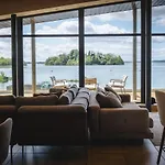 Sheelin Lakehouse Casa vacanze