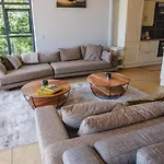 Σπίτι διακοπών Sheelin Lakehouse Κάβαν