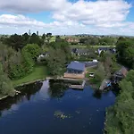 Σπίτι διακοπών Sheelin Lakehouse *