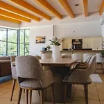 Sheelin Lakehouse Σπίτι διακοπών Κάβαν