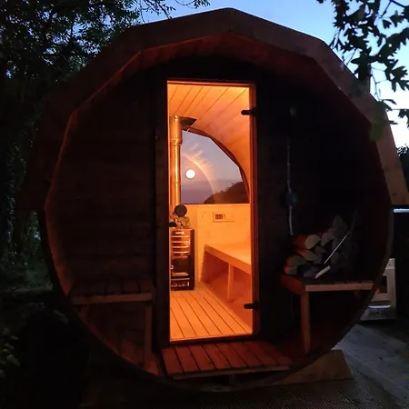 Dom wakacyjny Sheelin Lakehouse Cavan