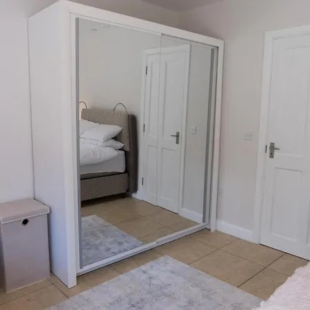 Sheelin House Casa vacanze *