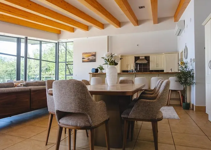 Sheelin Lakehouse Cavan